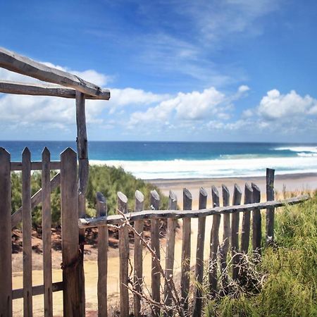 Tofinho Beach House Apartments إنهامبان المظهر الخارجي الصورة