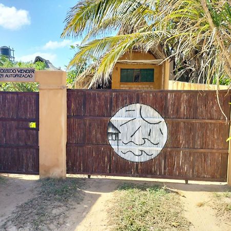 Tofinho Beach House Apartments إنهامبان المظهر الخارجي الصورة